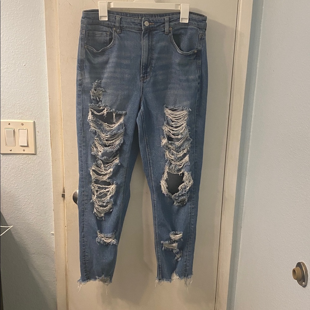 American Eagle Distressed Mom Jeans Size 12